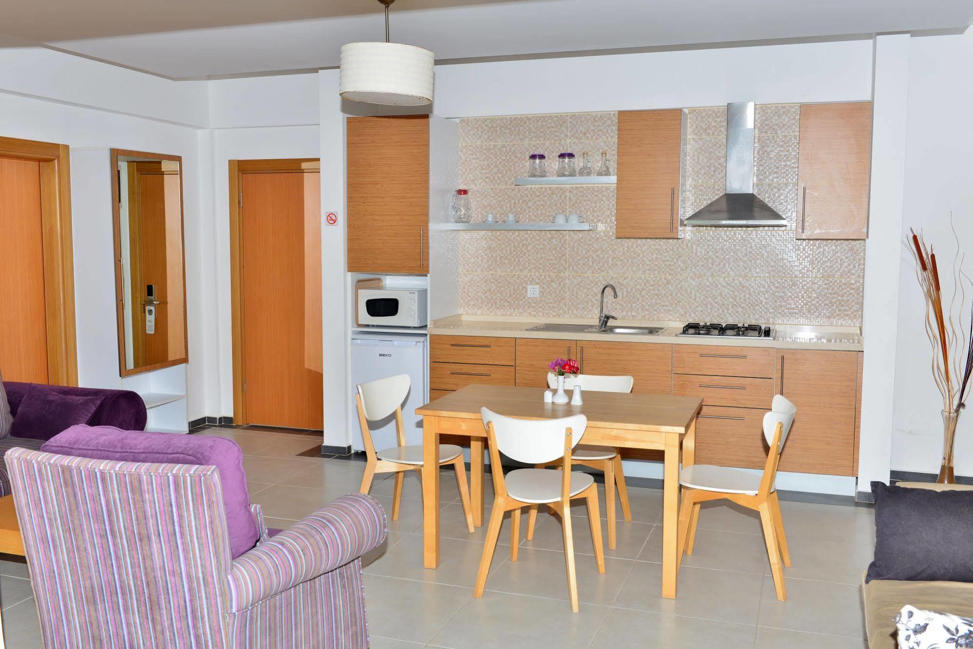 Odyssey Residence Apartments 페티예 외부 사진